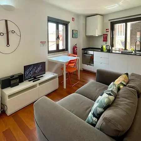 Apartment Cardal Terrace 30486Al & Cardal Studio 49618Al Lisbon