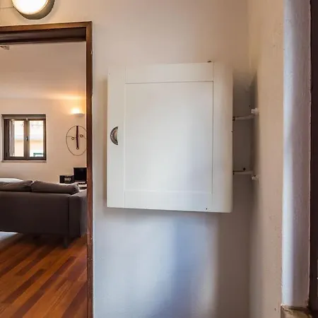 Cardal Terrace 30486Al & Cardal Studio 49618Al Лиссабон